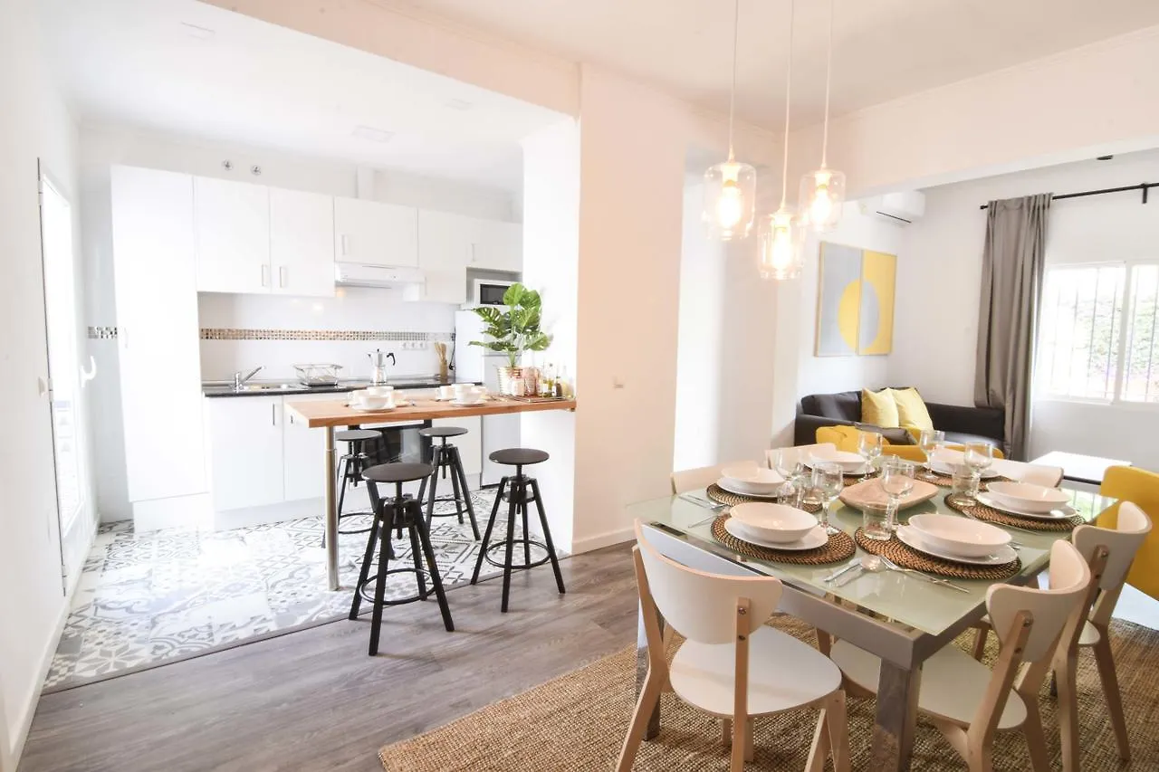 Letmalaga Sweet Family Apartment  Malaga